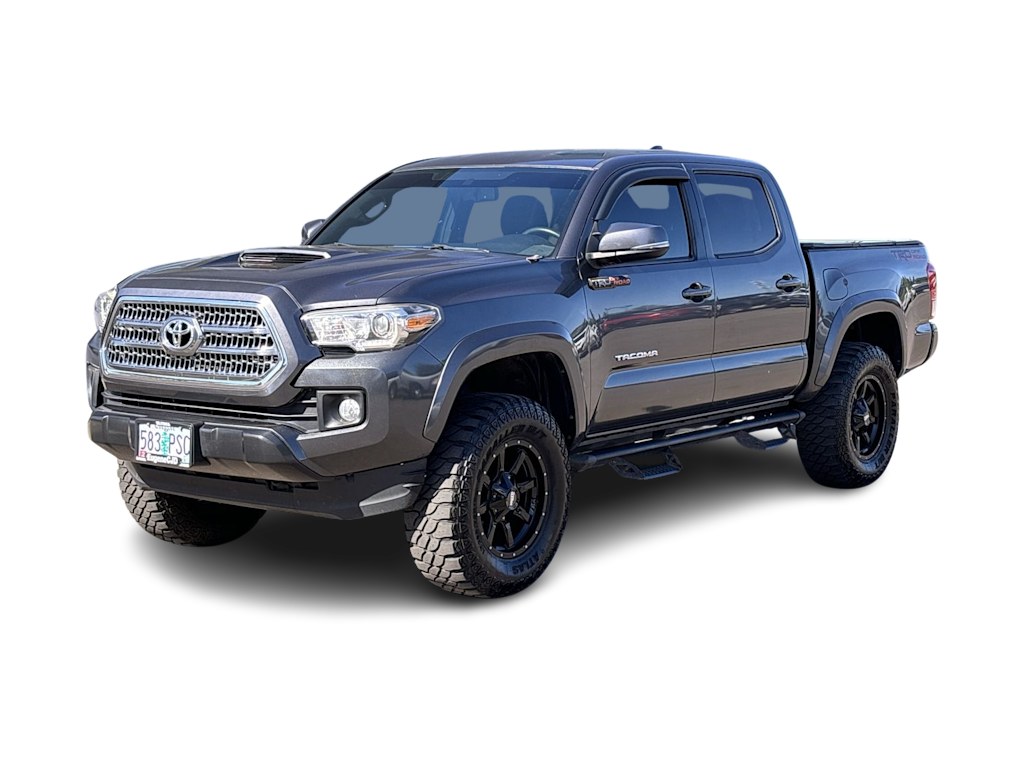 Used 2017 Toyota Tacoma TRD Sport with VIN 3TMAZ5CN2HM045836 for sale in Medford, OR