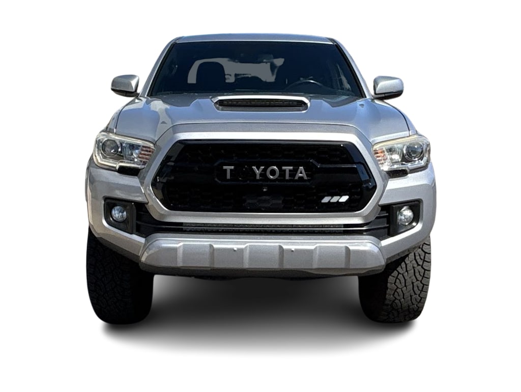 Thumbnail: 2018 Toyota Tacoma - 5