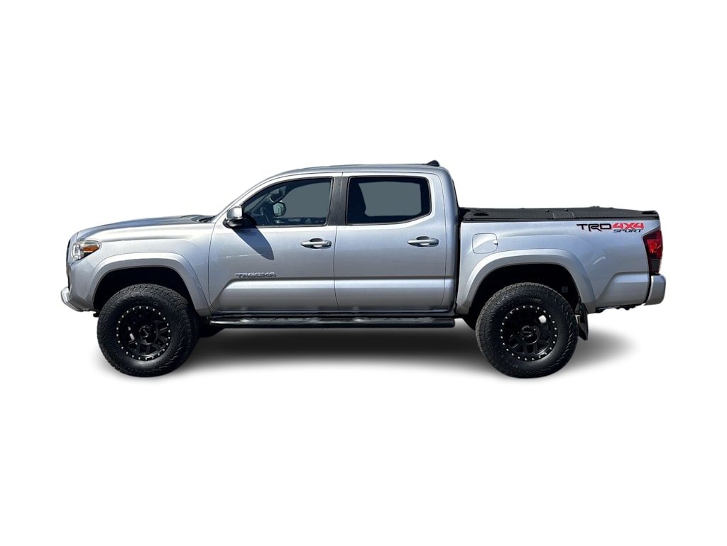 Thumbnail: 2018 Toyota Tacoma - 2