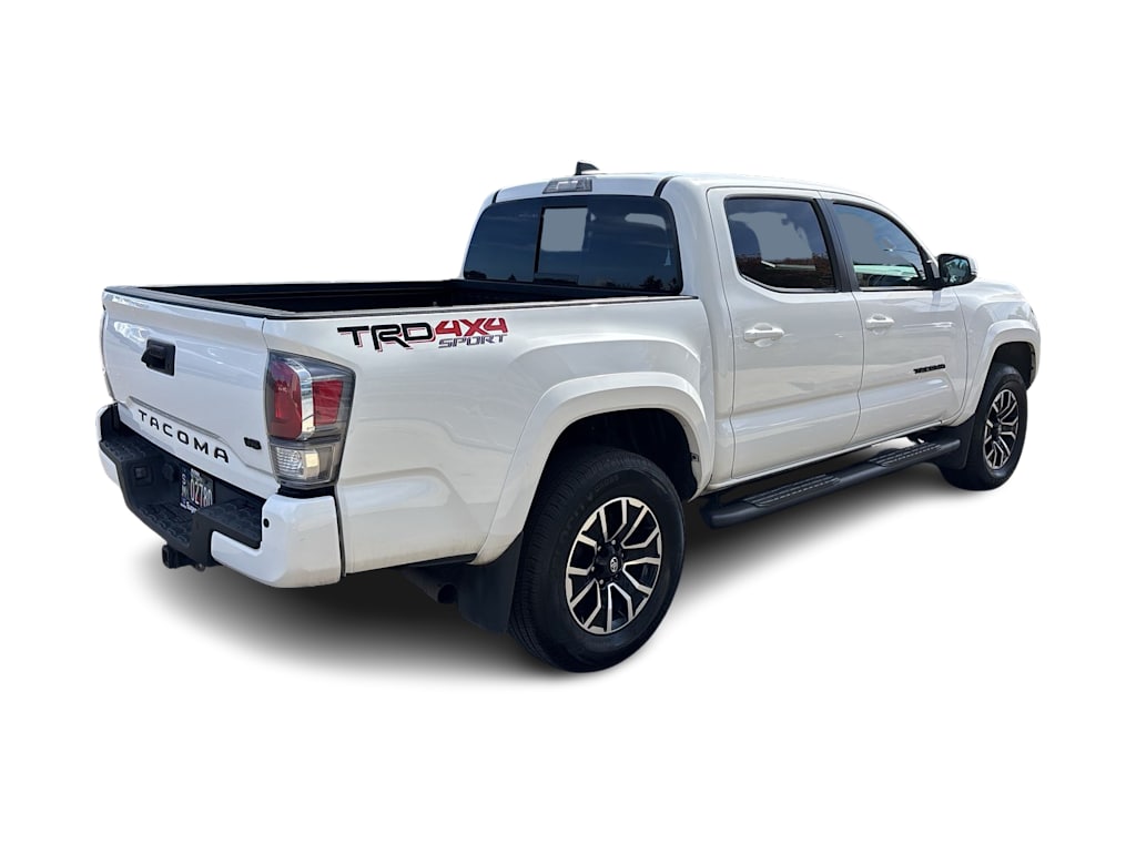 Thumbnail: 2021 Toyota Tacoma - 11