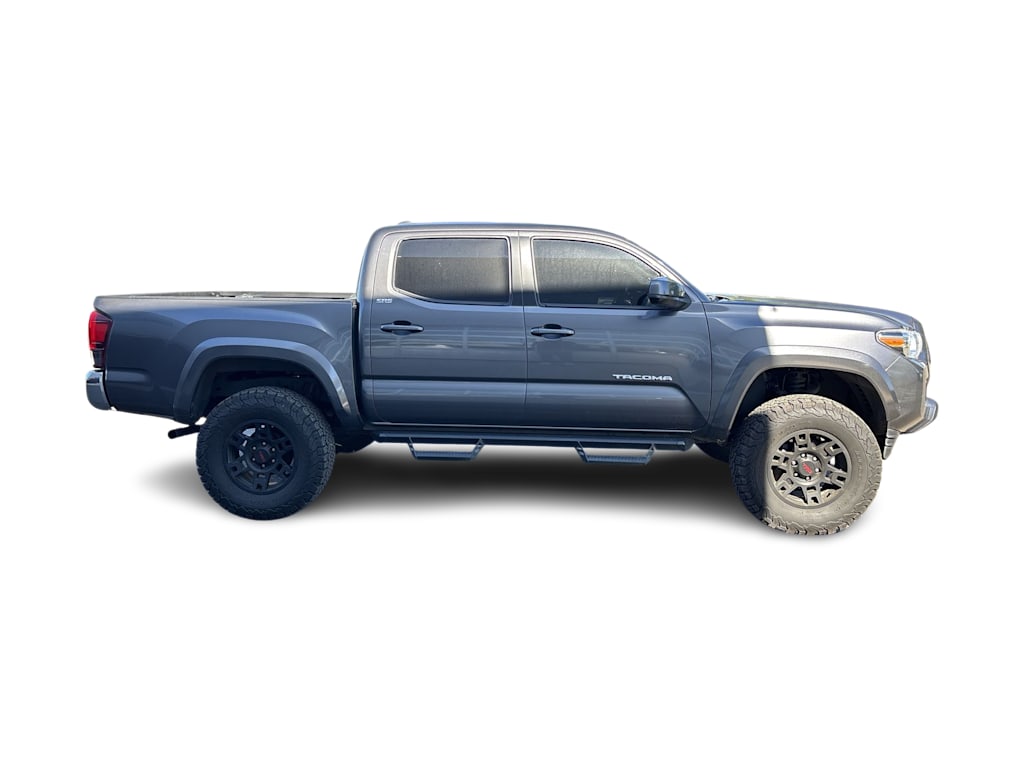 Thumbnail: 2023 Toyota Tacoma - 8