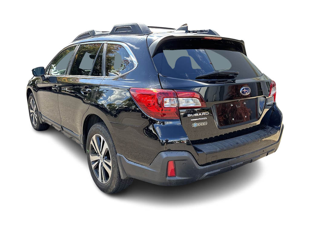 Thumbnail: 2018 Subaru Outback - 3