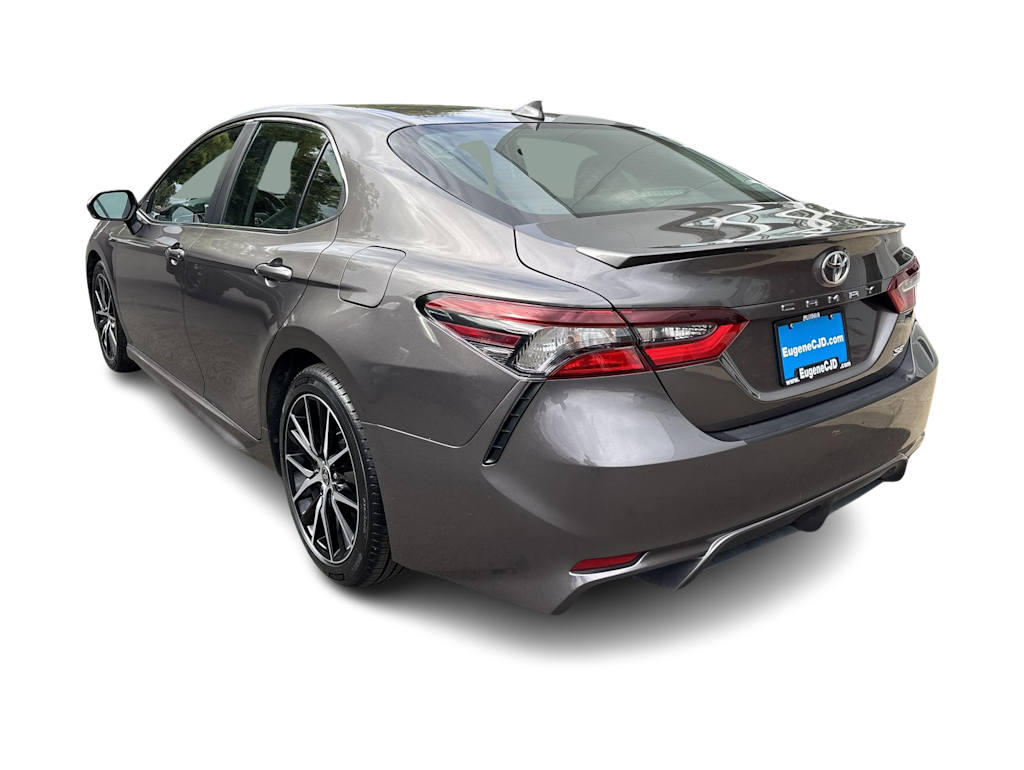 Thumbnail: 2022 Toyota Camry - 3