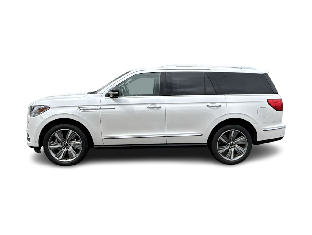 Thumbnail: 2018 Lincoln Navigator - 3