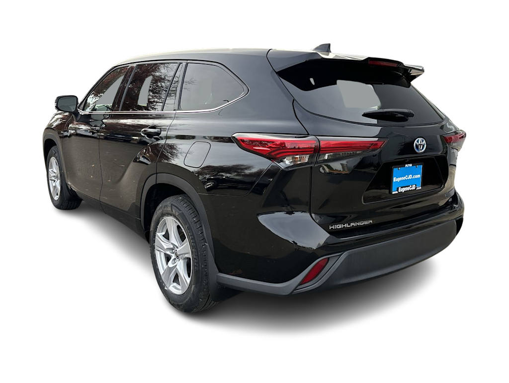 Thumbnail: 2021 Toyota Highlander - 3