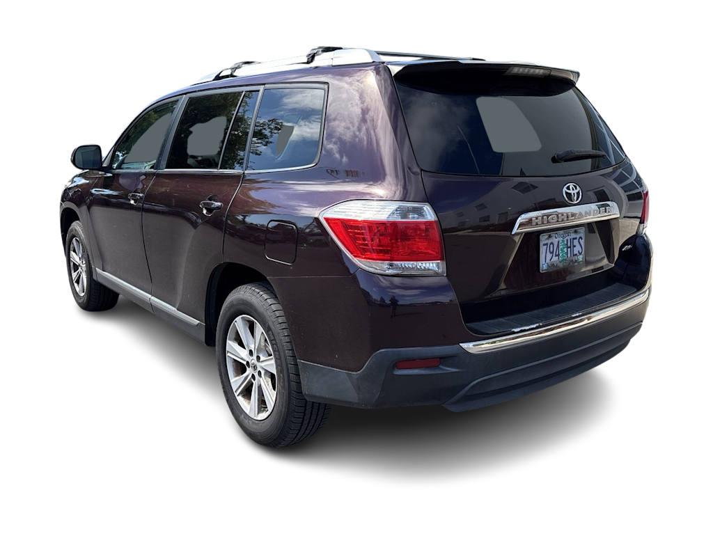 Thumbnail: 2013 Toyota Highlander - 4