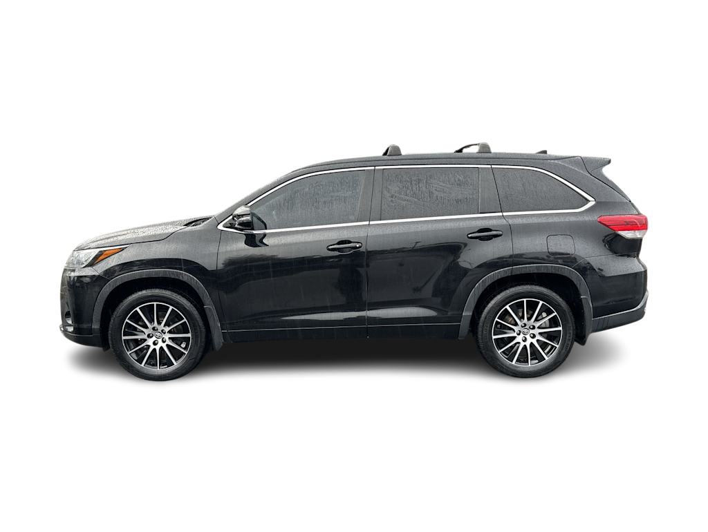 Thumbnail: 2017 Toyota Highlander - 2