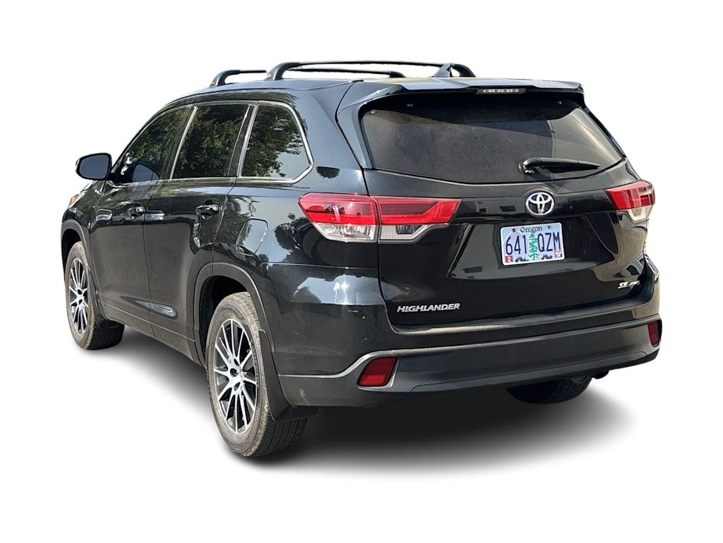 Thumbnail: 2017 Toyota Highlander - 3