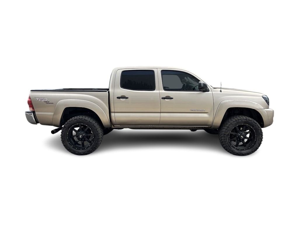 Thumbnail: 2005 Toyota Tacoma - 8