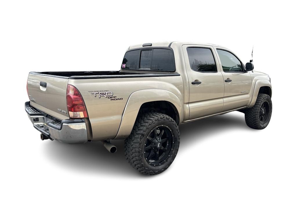 Thumbnail: 2005 Toyota Tacoma - 7