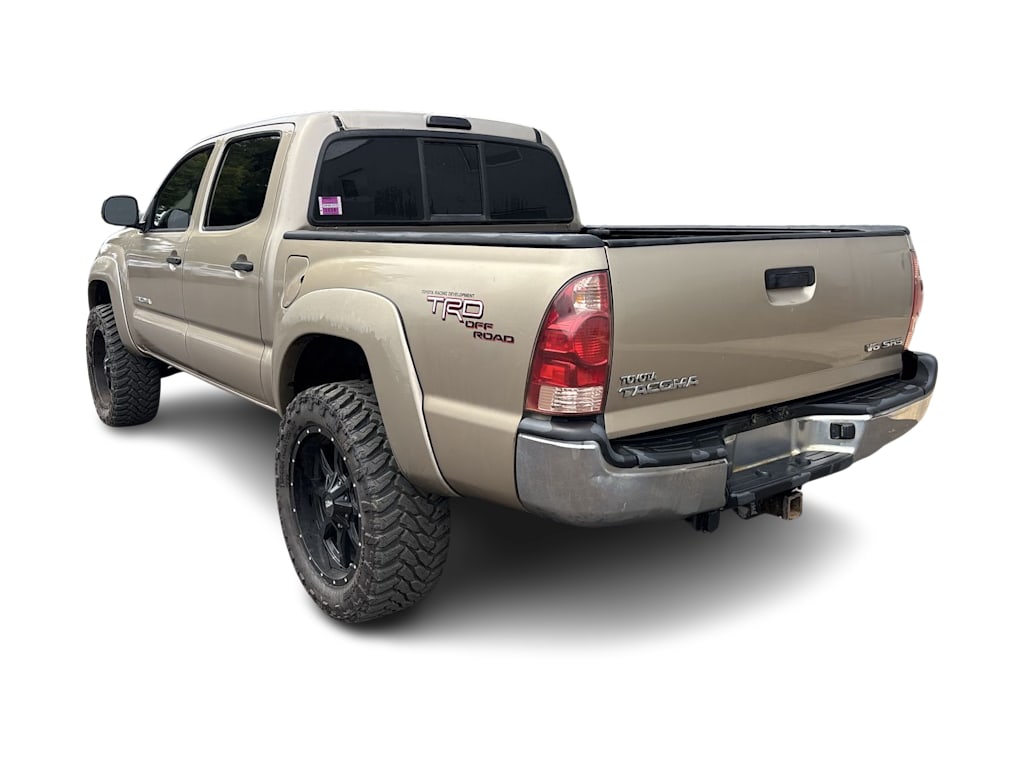Thumbnail: 2005 Toyota Tacoma - 3