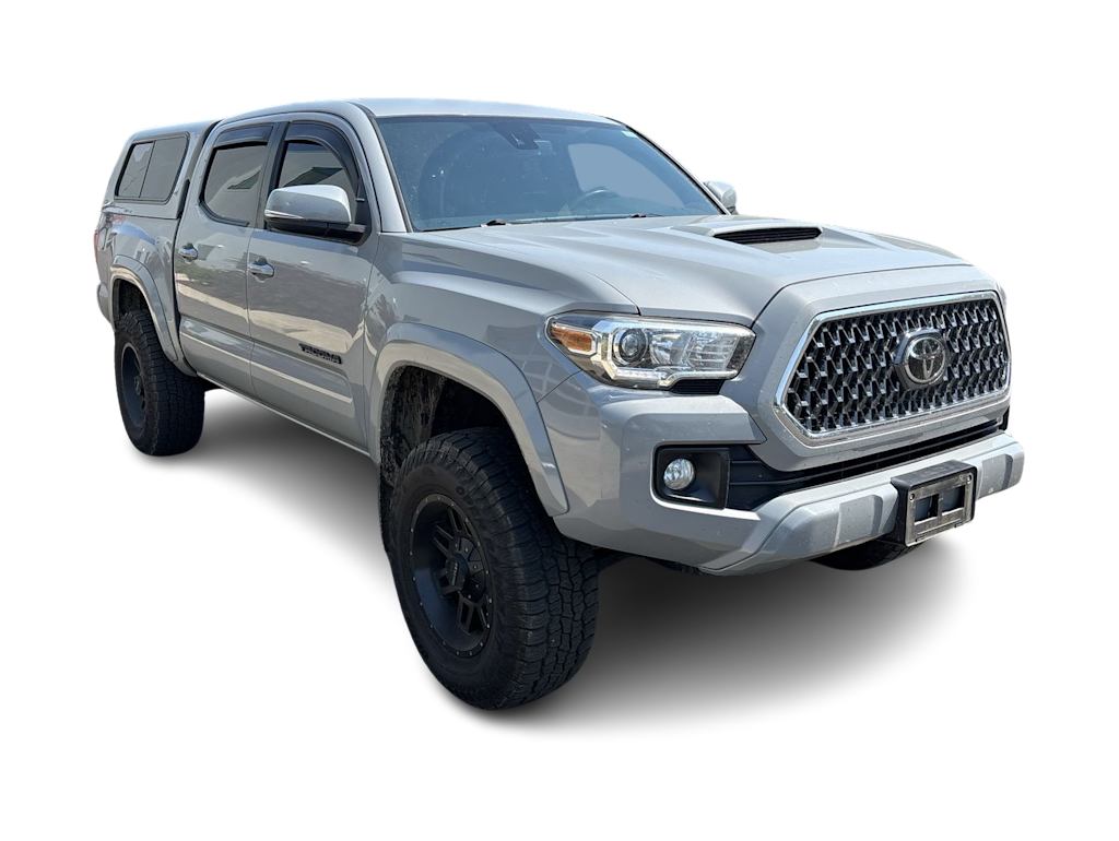Thumbnail: 2019 Toyota Tacoma - 10