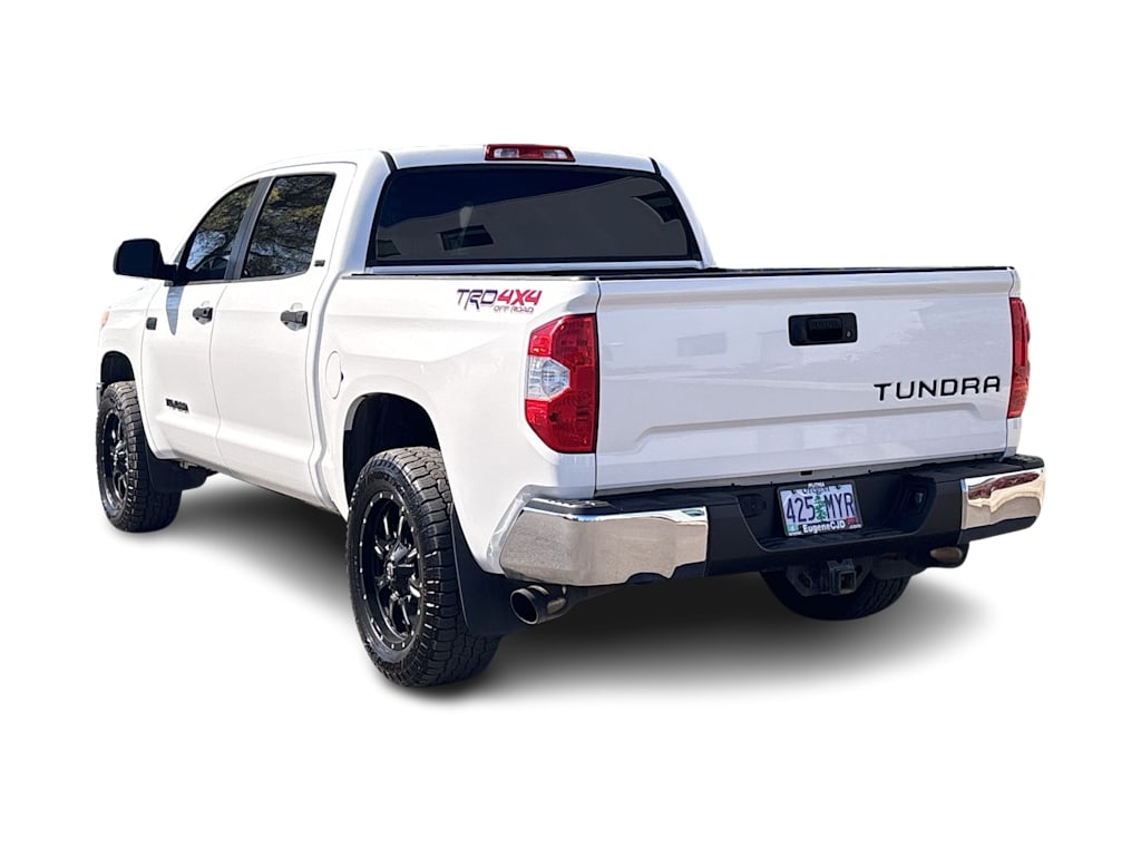 2016 Toyota Tundra SR5 3