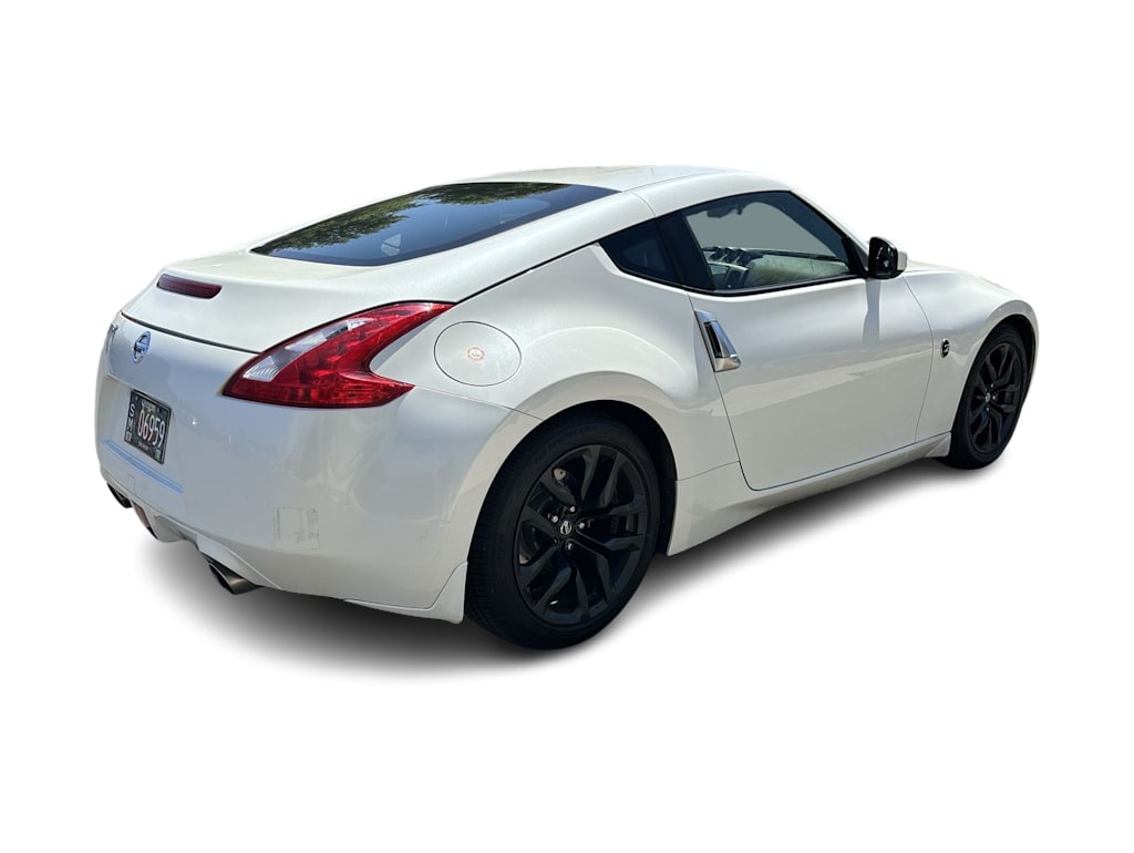 Thumbnail: 2016 Nissan Z - 12