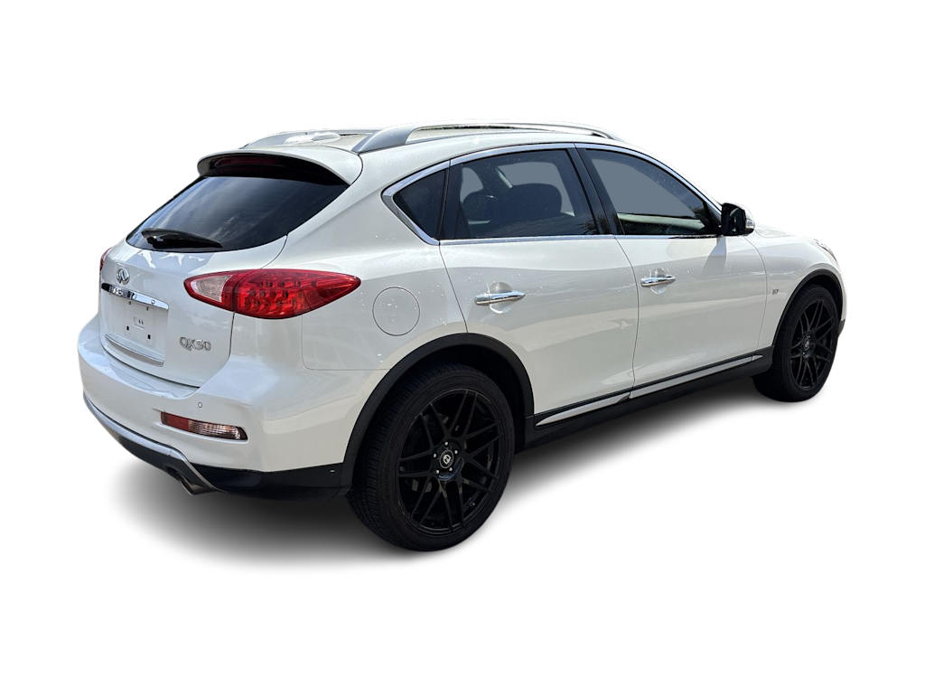 Thumbnail: 2017 INFINITI QX50 - 8