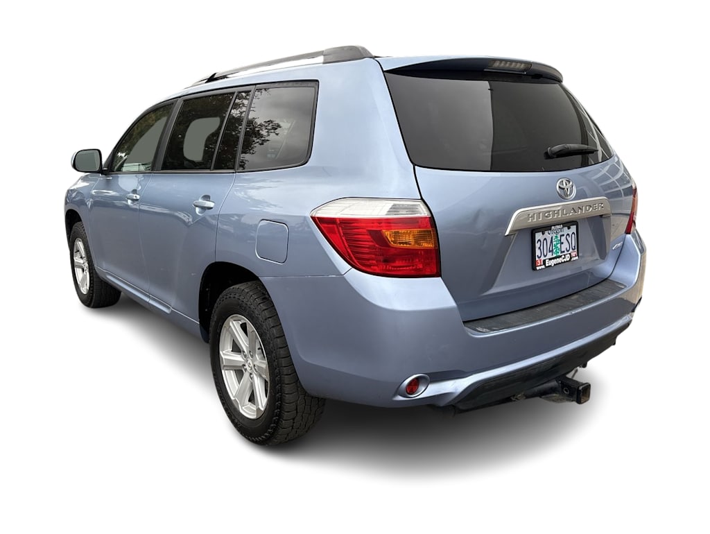 Thumbnail: 2010 Toyota Highlander - 3