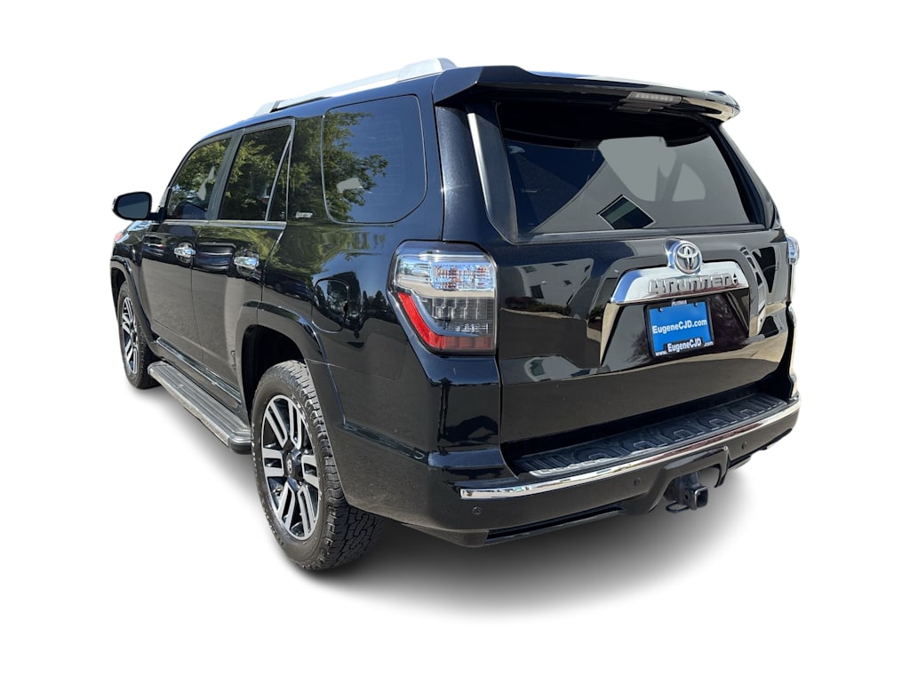 Thumbnail: 2016 Toyota 4Runner - 3