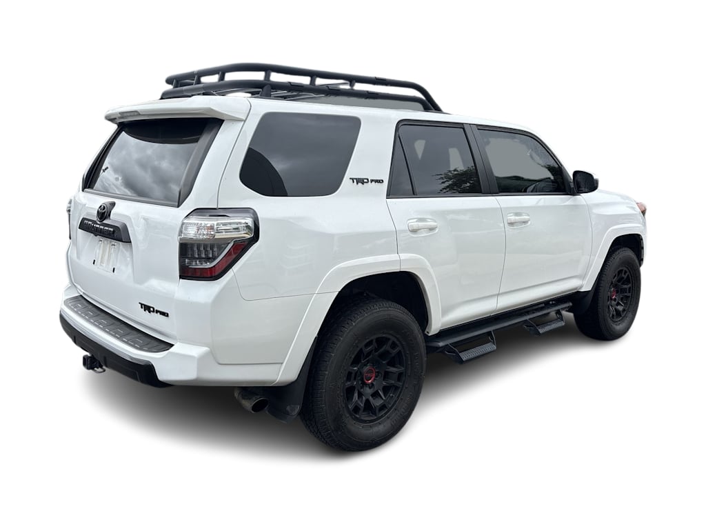 Thumbnail: 2022 Toyota 4Runner - 8