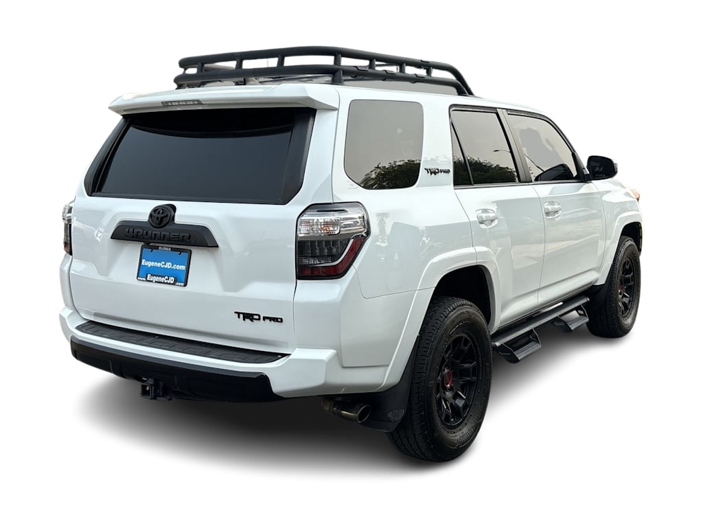 Thumbnail: 2022 Toyota 4Runner - 13