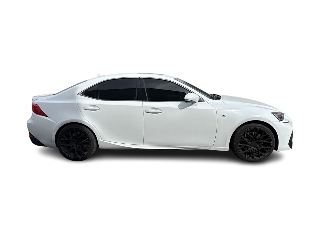 Thumbnail: 2020 Lexus IS - 9