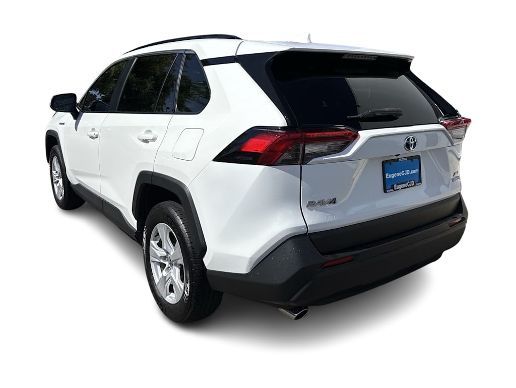 Thumbnail: 2020 Toyota RAV4 - 4