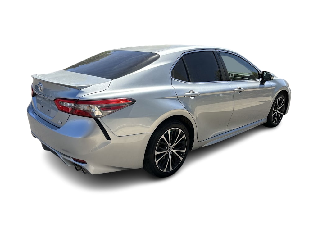 Thumbnail: 2018 Toyota Camry - 9