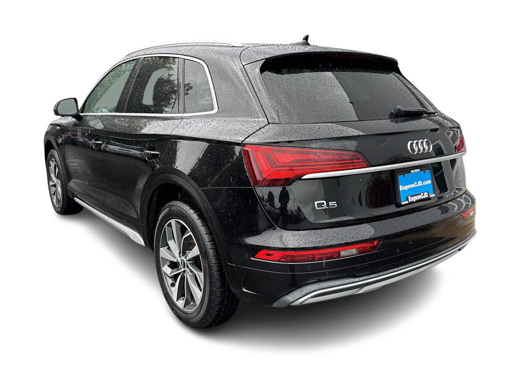 Thumbnail: 2021 Audi Q5 - 3