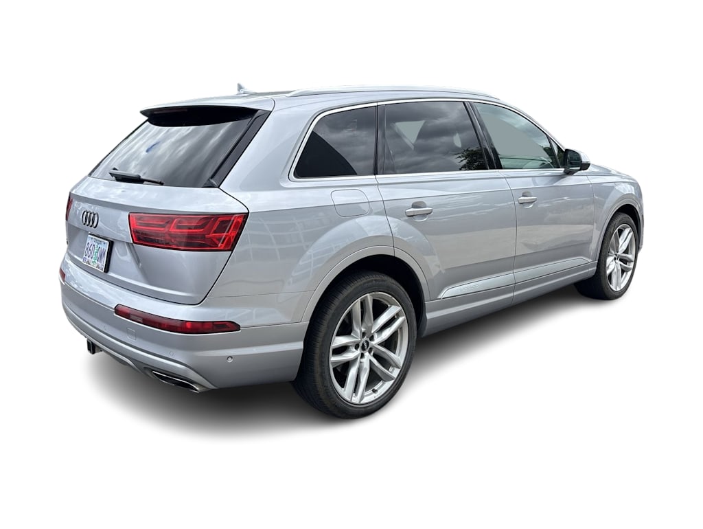Thumbnail: 2019 Audi Q7 - 9