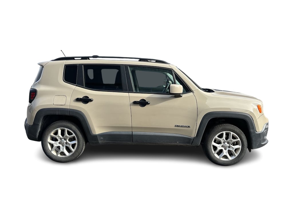 Thumbnail: 2016 Jeep Renegade - 9