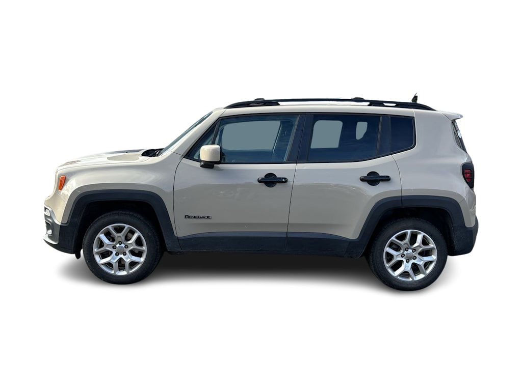 Thumbnail: 2016 Jeep Renegade - 3