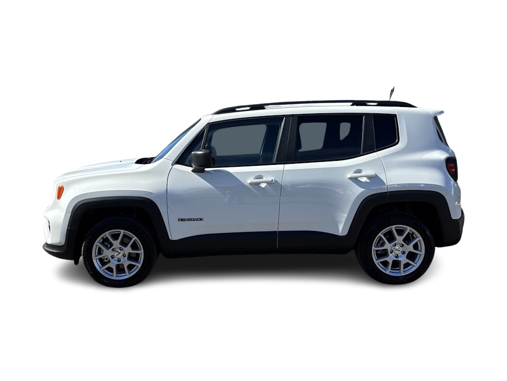 Thumbnail: 2022 Jeep Renegade - 3