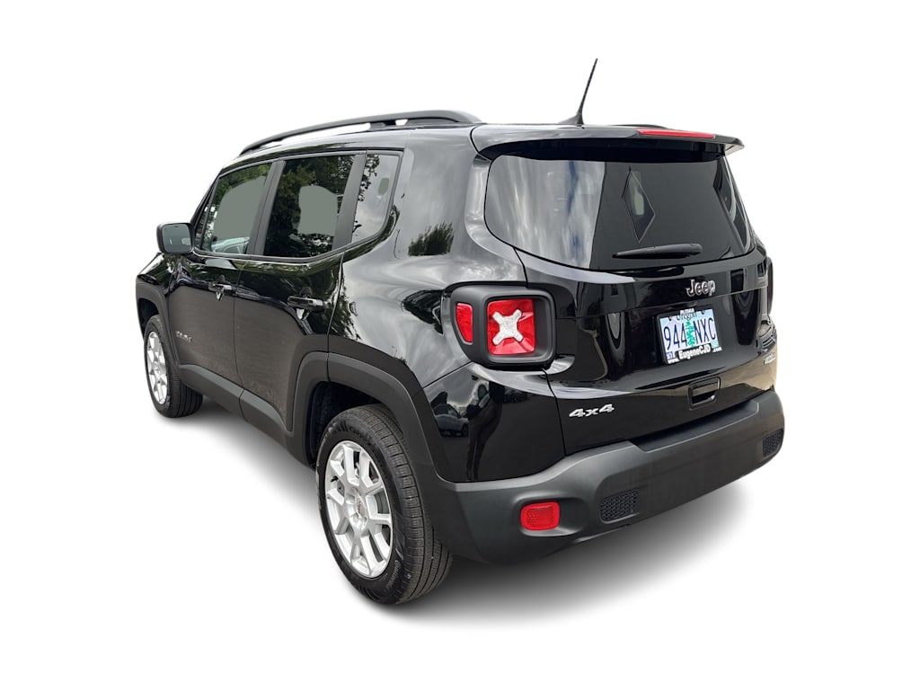 Thumbnail: 2022 Jeep Renegade - 3