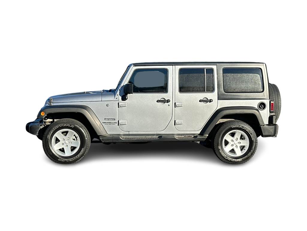 Thumbnail: 2016 Jeep Wrangler - 3