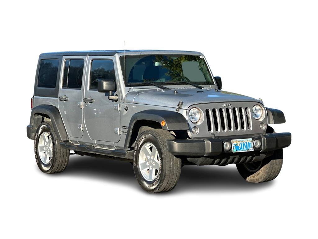 Thumbnail: 2016 Jeep Wrangler - 19