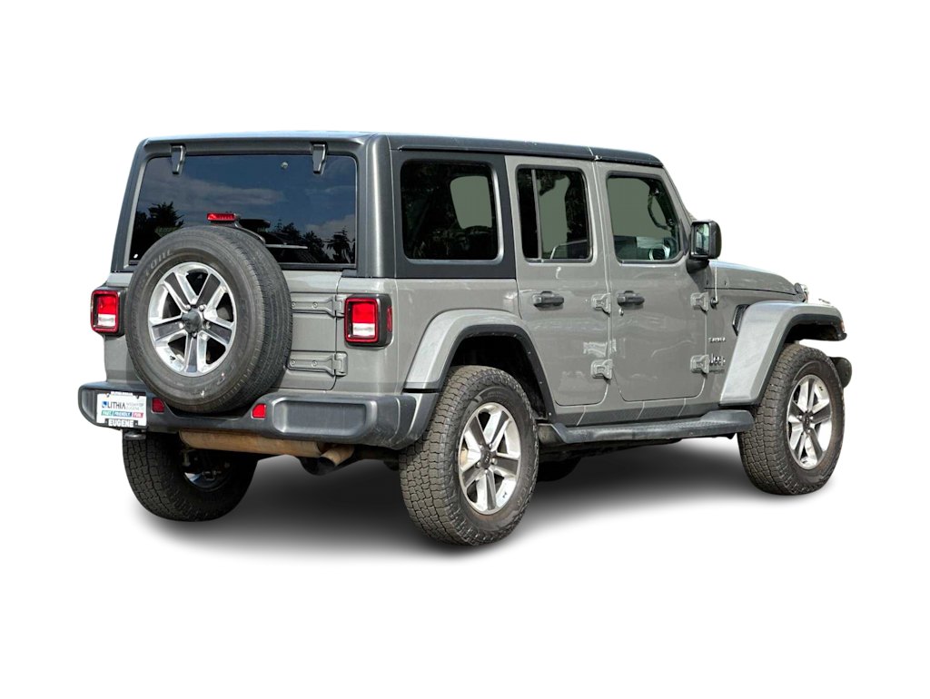 2020 Jeep Wrangler Unlimited Sahara 18