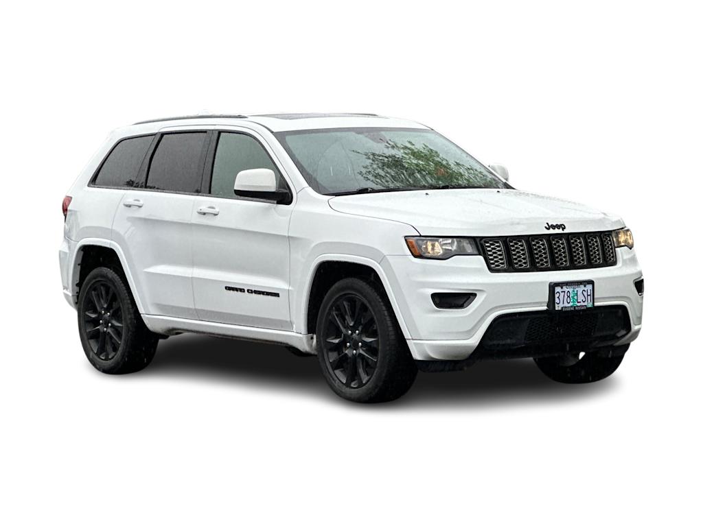 Thumbnail: 2019 Jeep Grand Cherokee - 20