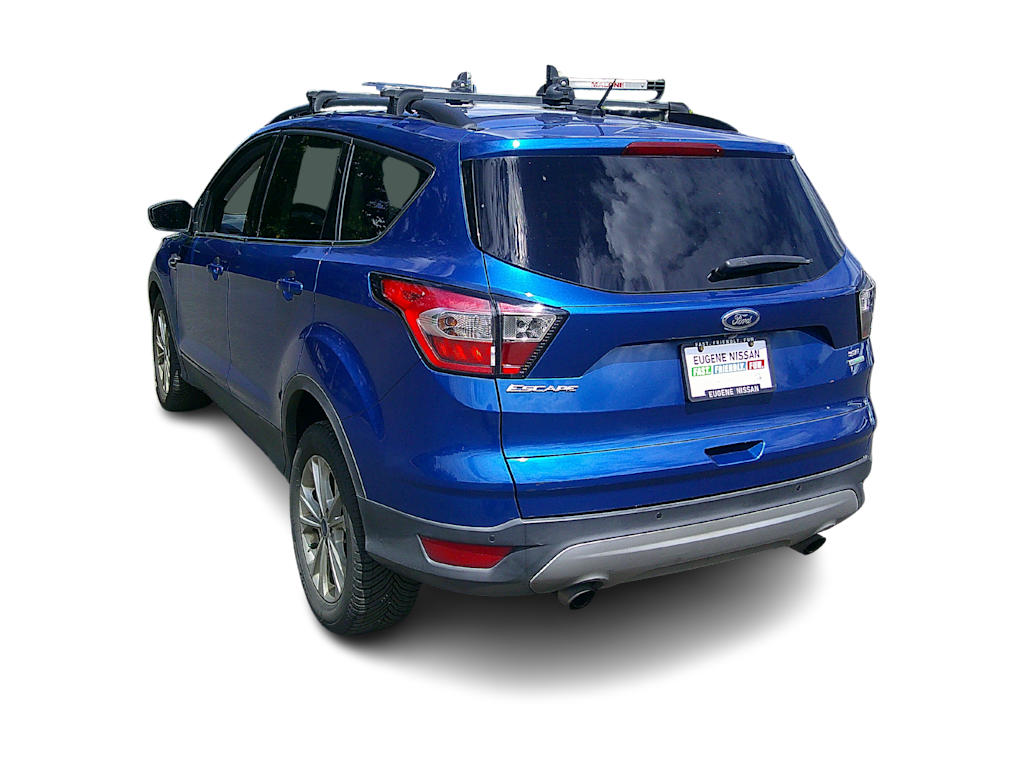 Thumbnail: 2017 Ford Escape - 3