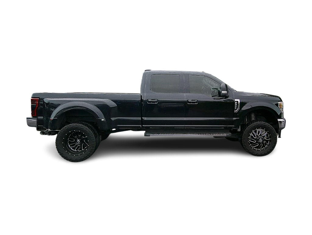 Thumbnail: 2021 Ford F-350 - 8