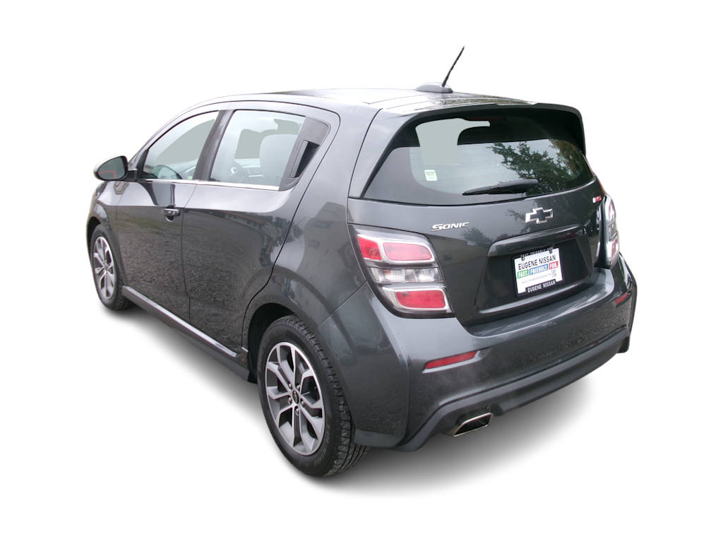 Thumbnail: 2019 Chevrolet Sonic - 3