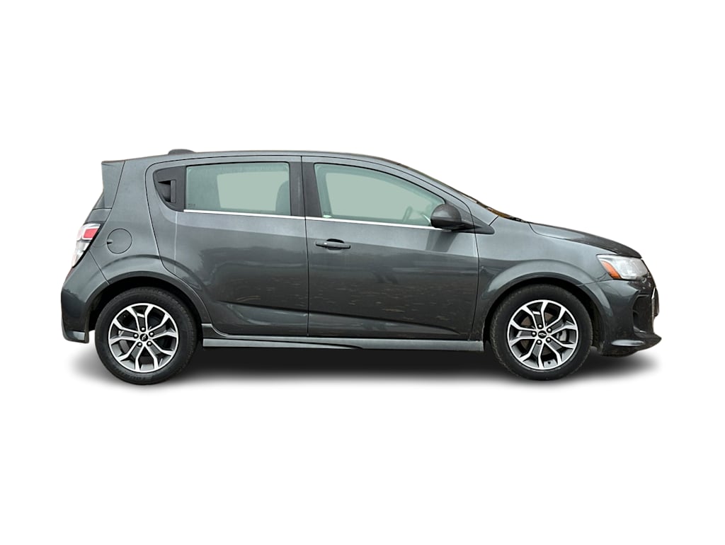 Thumbnail: 2019 Chevrolet Sonic - 20