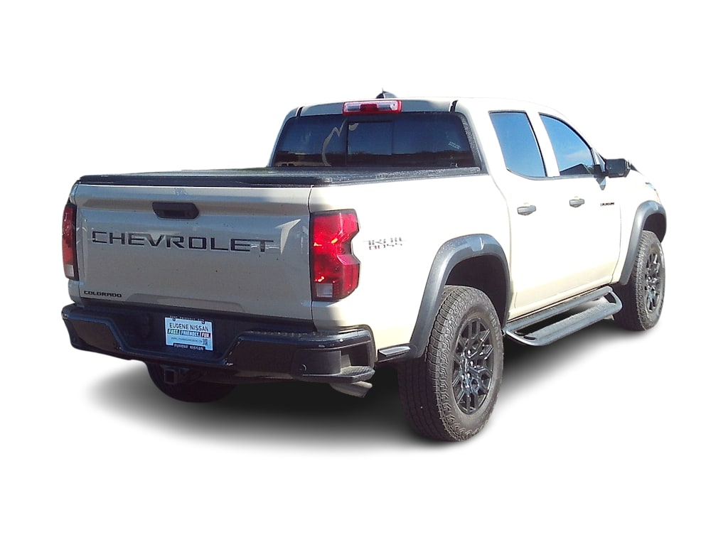 Thumbnail: 2023 Chevrolet Colorado - 6