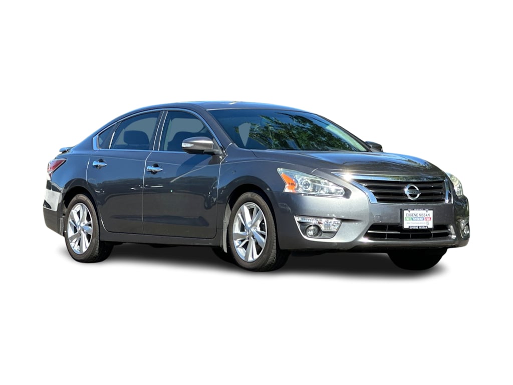 Thumbnail: 2015 Nissan Altima - 18