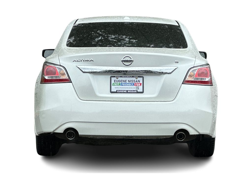 Thumbnail: 2015 Nissan Altima - 5