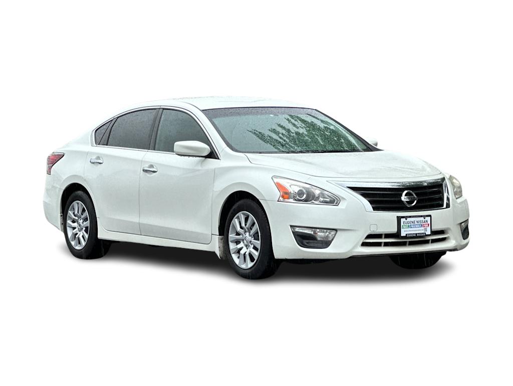 Thumbnail: 2015 Nissan Altima - 20