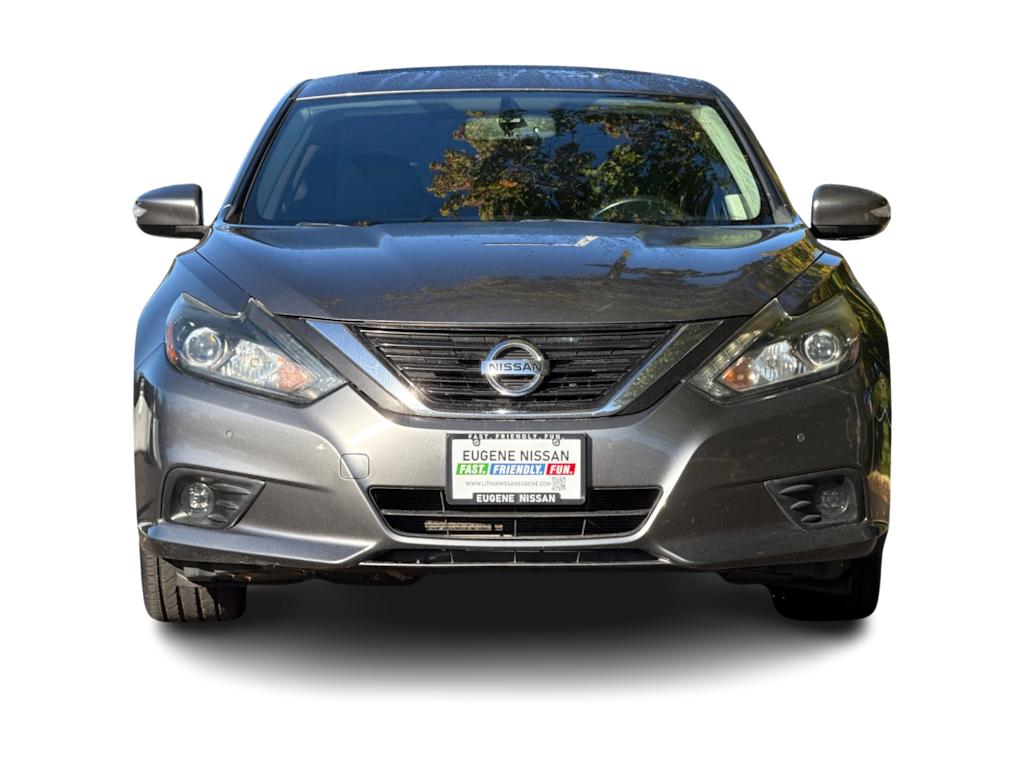 Thumbnail: 2018 Nissan Altima - 6