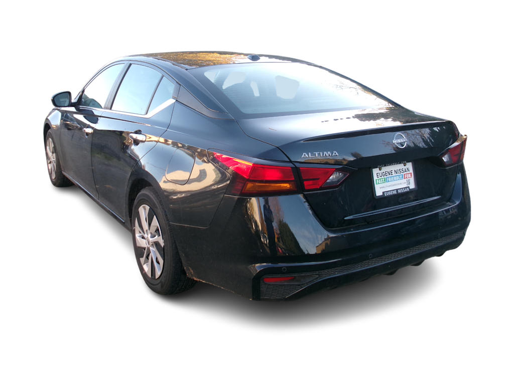 Thumbnail: 2025 Nissan Altima - 3