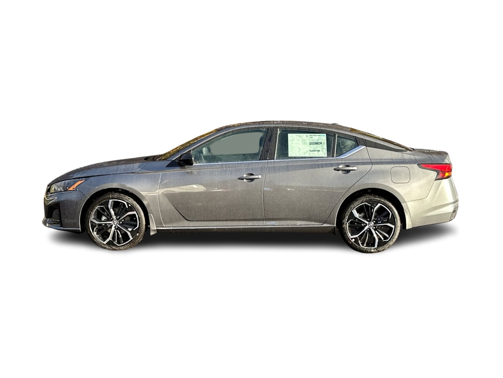 Thumbnail: 2025 Nissan Altima - 3