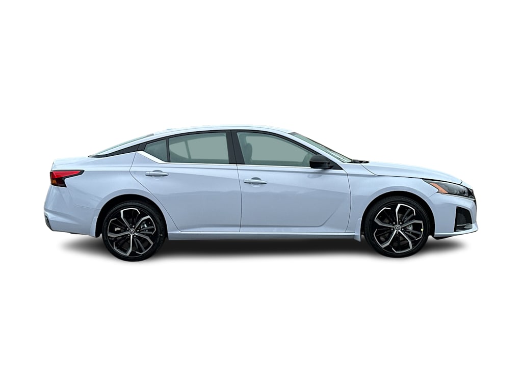 Thumbnail: 2025 Nissan Altima - 16