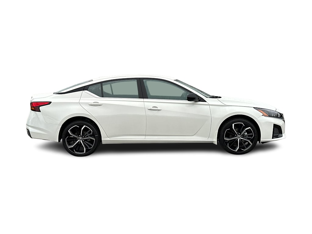 Thumbnail: 2025 Nissan Altima - 16