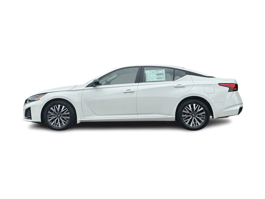 Thumbnail: 2026 Nissan Altima - 3